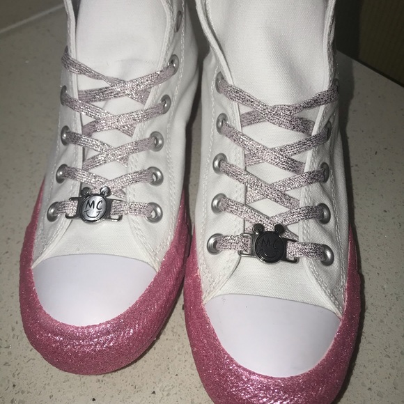 🆕Converse CTAS X White HiTop MC Sneakers - Picture 4 of 7